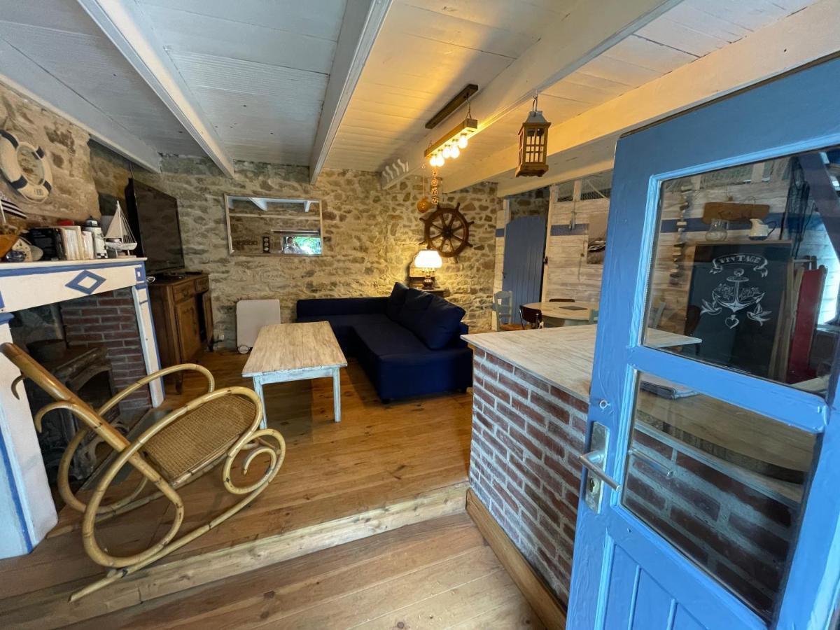 Authentique Maison De Pecheur Au Coeur D'Un Hameau 크로종 외부 사진